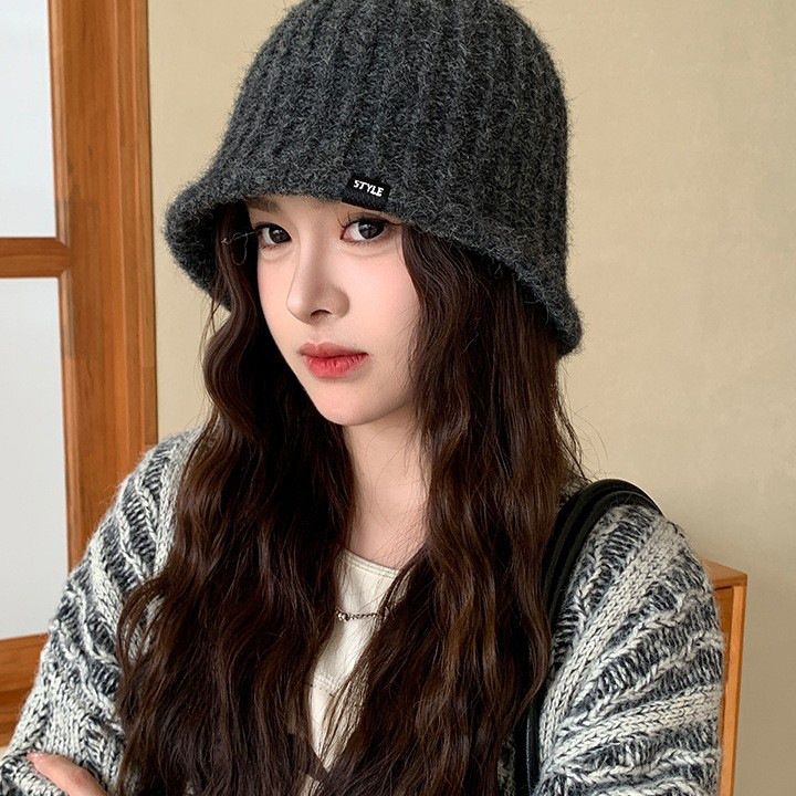 https://fulmo-img-server.com/beanie-beanie/1761100099932_choyumzp_ynapgr96.jpeg
