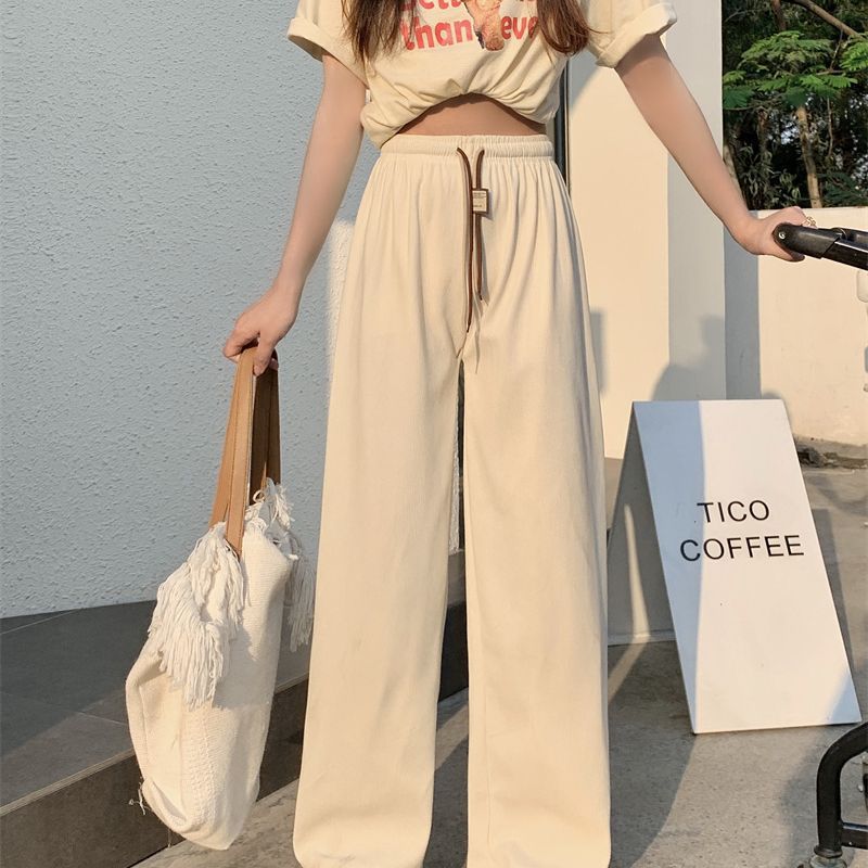 ベージュパンツ リラックスワイドパンツ