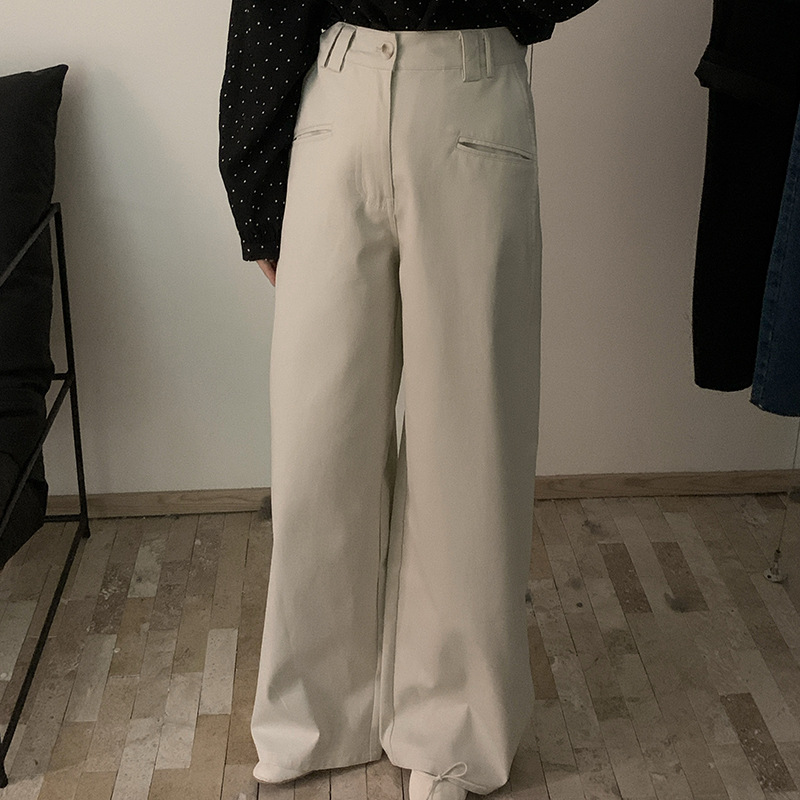 ベージュパンツ すっきりシルエットワイドパンツ