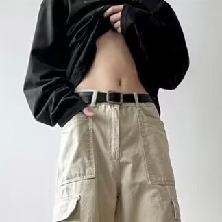 ベージュパンツ 実用的サイドポケット付きワイドパンツ
