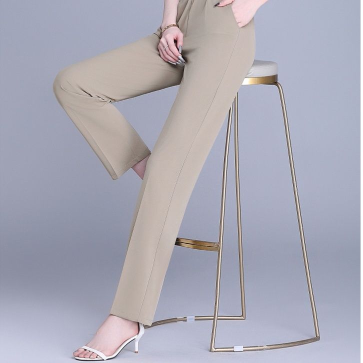 ベージュパンツ シルエット美人ストレートスラックス