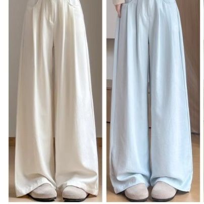 ベージュパンツ なめらか落ち感ワイドパンツ
