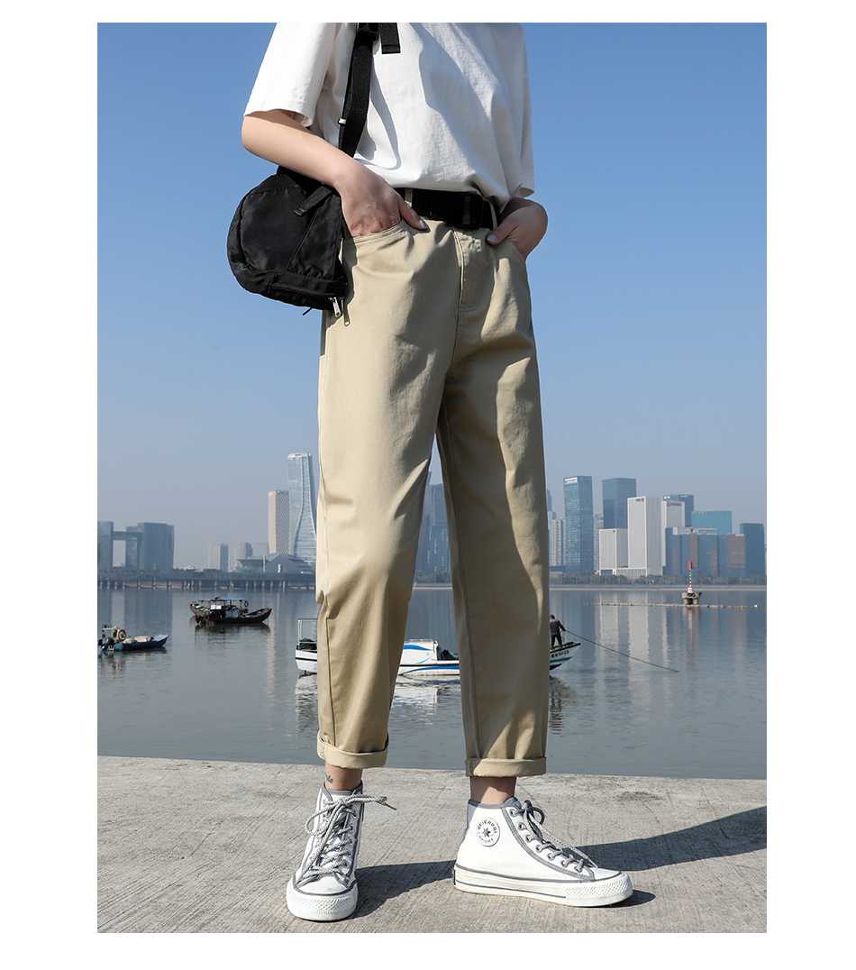 ベージュパンツ ゆったりストレートチノパンツ