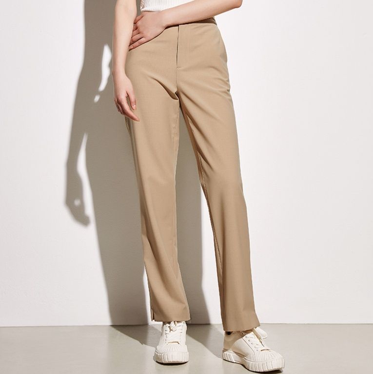 ベージュパンツ すっきりストレートチノパン