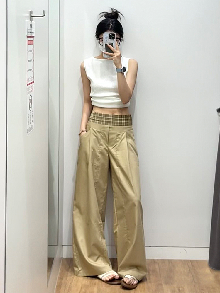 ベージュパンツ ワイドシルエットフレアパンツ