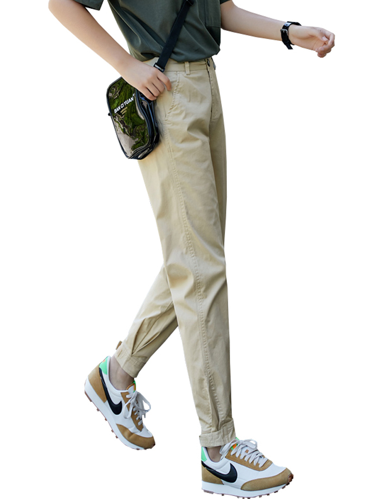 ベージュパンツ すっきりシルエットテーパードパンツ