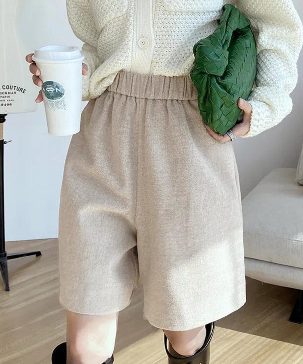 ベージュパンツ ウール風ワイドハーフパンツ５分丈ベージュ