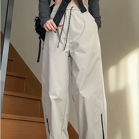 ベージュパンツ ベージュパンツ 実用的多機能ワイドパンツ