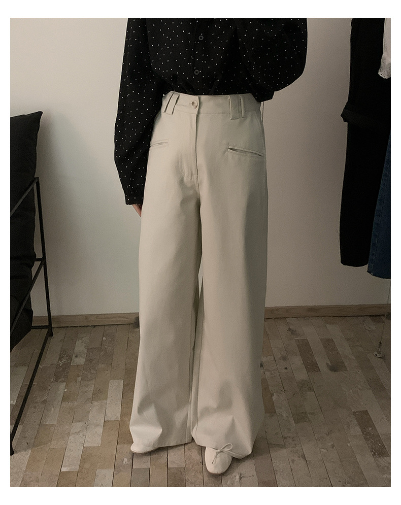 ベージュパンツ すっきりシルエットワイドパンツ
