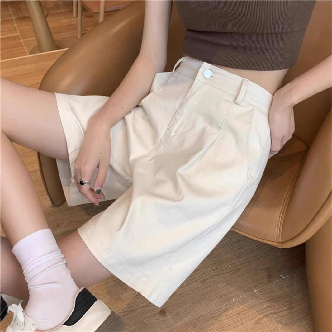 ベージュパンツ ベージュパンツ 上品シルエットハーフパンツ