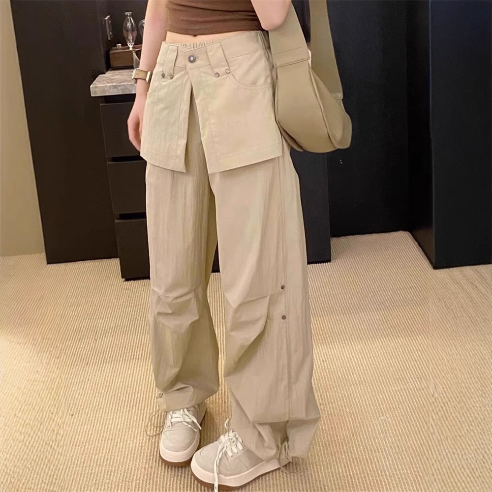 ベージュパンツ ベージュパンツ フラップポケット付きワイドカーゴパンツ