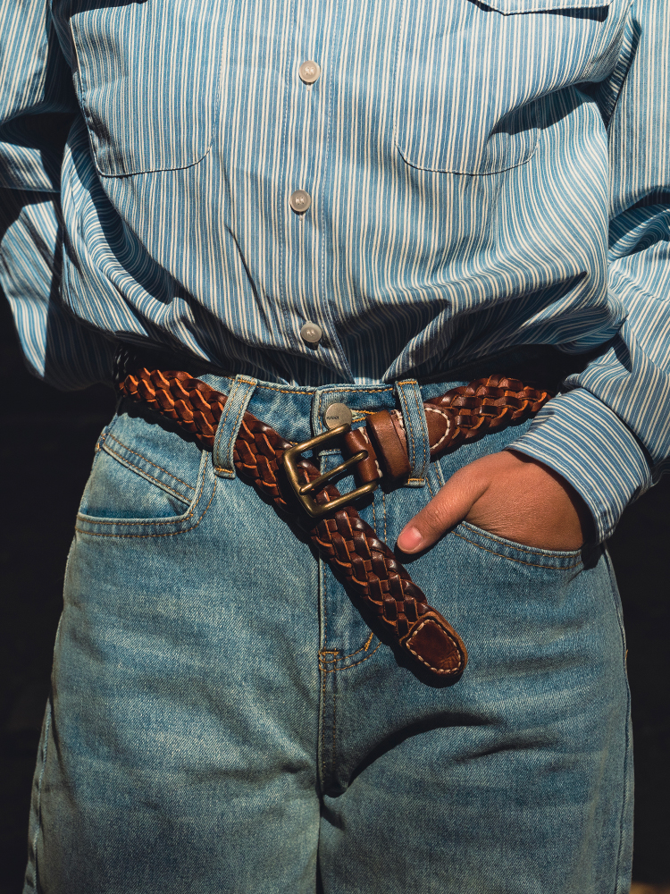 https://fulmo-img-server.com/belt-lover/08b3c696-591b-4038-947e-1c4a50ada72f.jpg