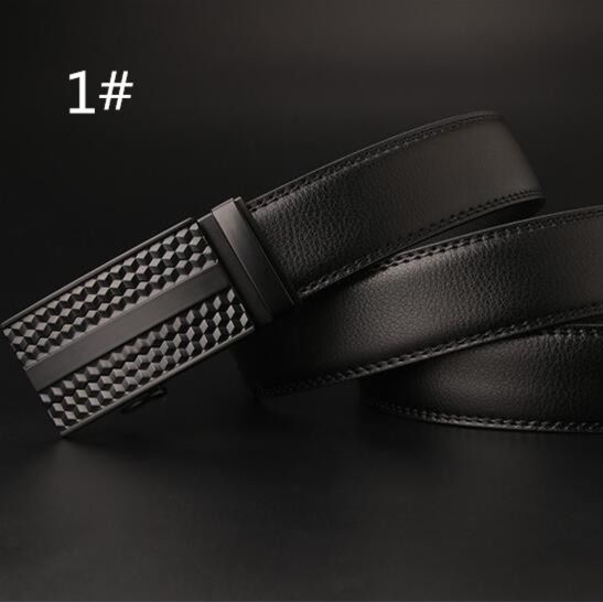革製紳士用　自動調整式バックル付きメンズベルト