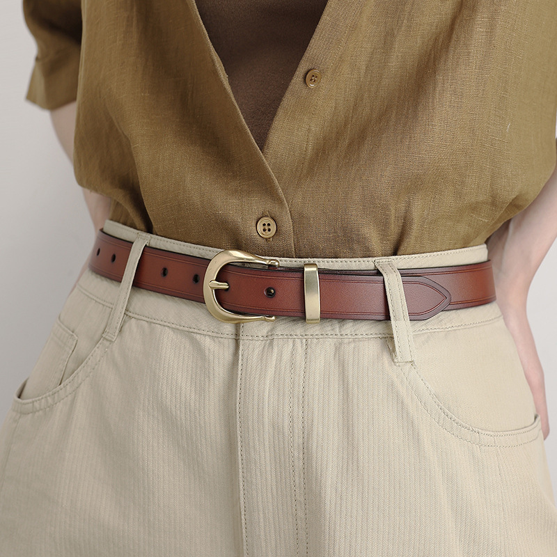 メンズベルト 本革シンプル細身バックル調整式メンズベルト