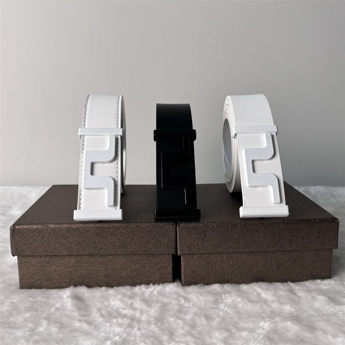 https://fulmo-img-server.com/belt-lover/350afcfb-e9aa-446e-a522-a20d7ef98b26.jpg