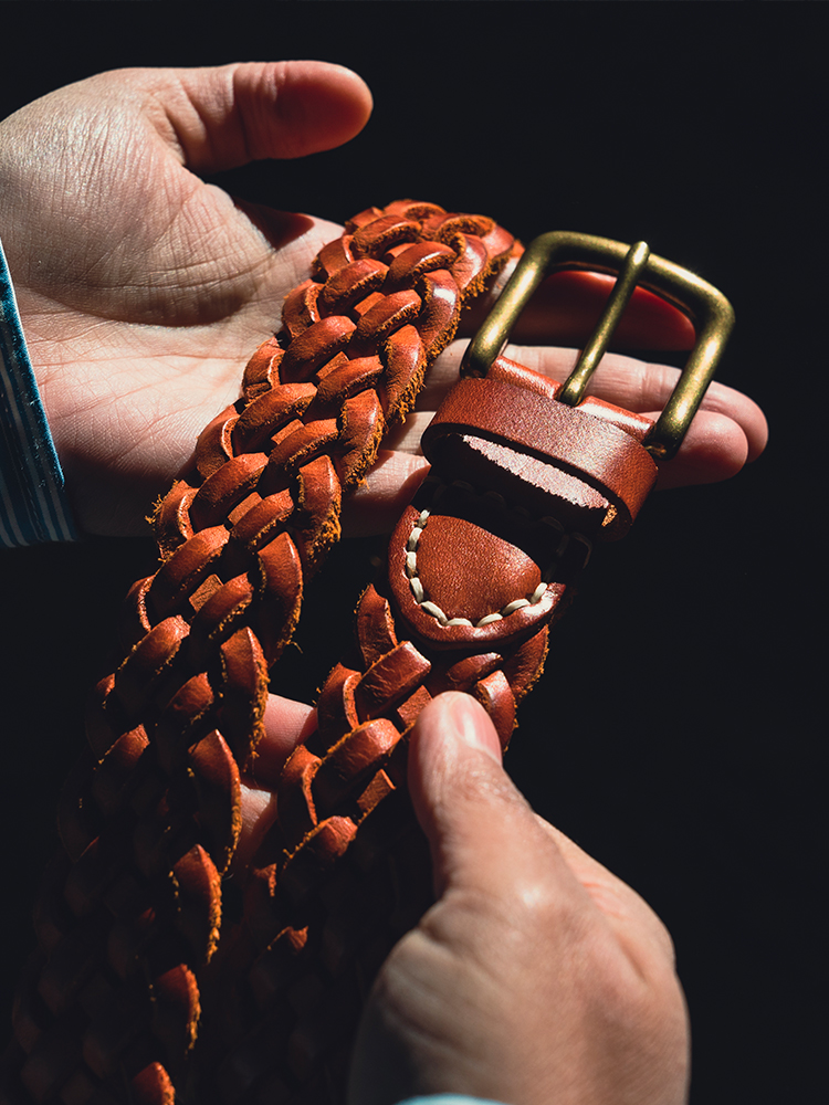 https://fulmo-img-server.com/belt-lover/49bb8322-874e-48ad-bca3-a4ae30fdd3af.jpg