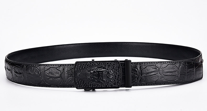 メンズベルト 鰐革型押し立体彫刻バックル付き本革ベルト