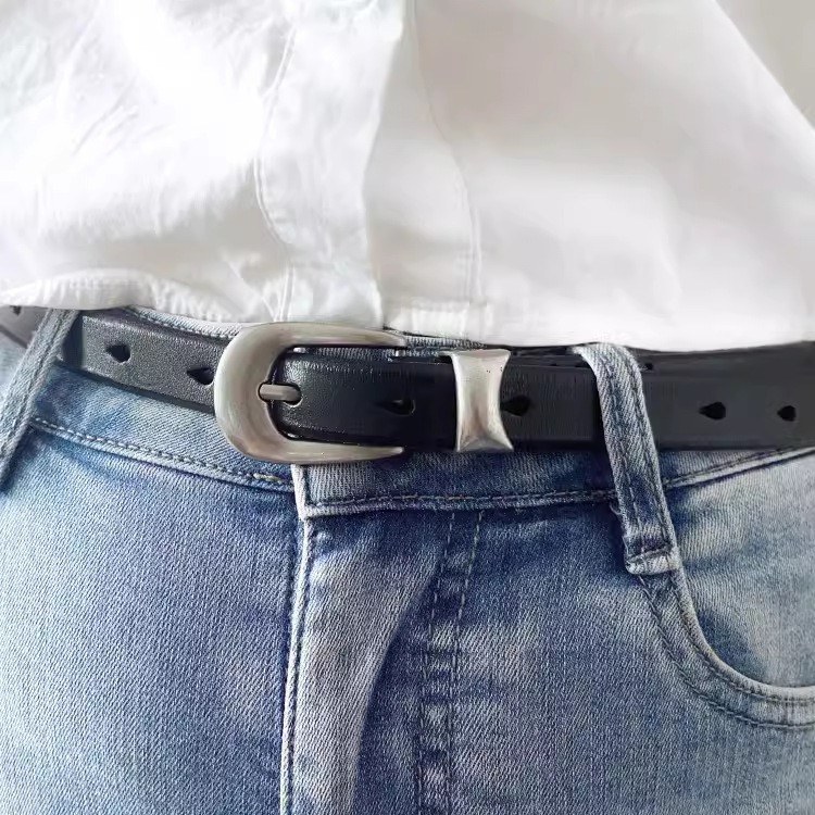 メンズベルト 本革使用丸型バックル細身カジュアルベルト