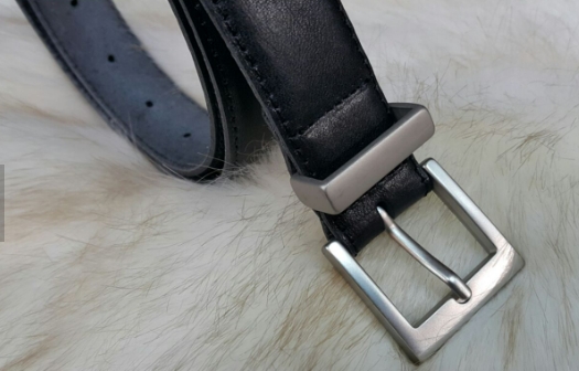https://fulmo-img-server.com/belt-lover/8b72e924-519e-47f8-8b34-e96e4143a499.jpg