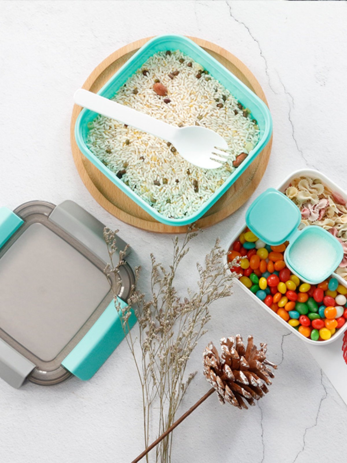 仕切り付き四角型密閉式お弁当箱