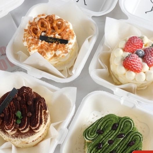 使い捨て多機能容器