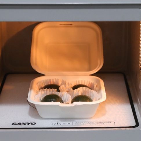 使い捨て多機能容器