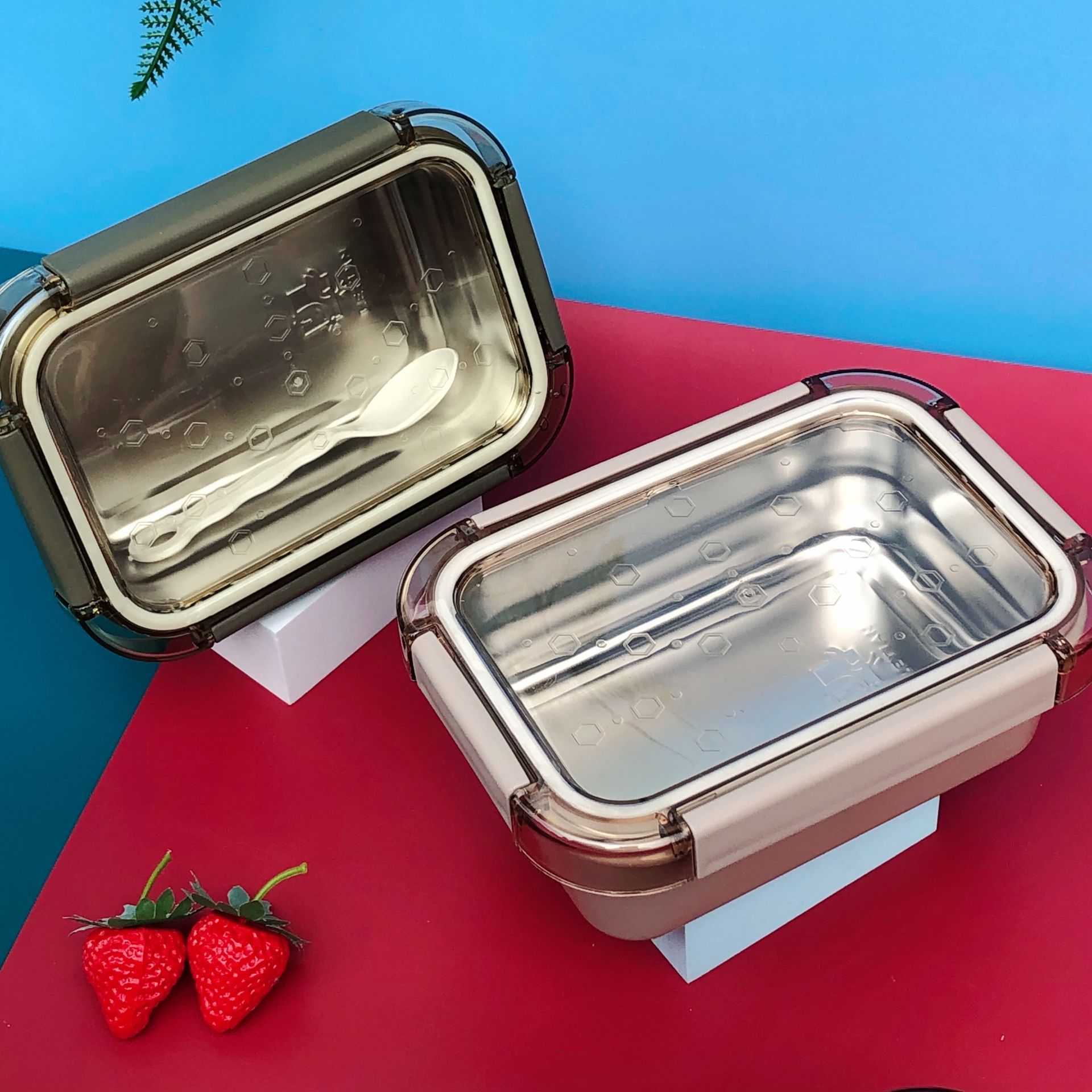 透明蓋付きスタイリッシュ縦型弁当箱