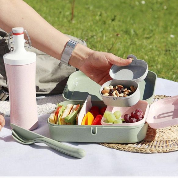 三段仕切り付きスリム弁当箱