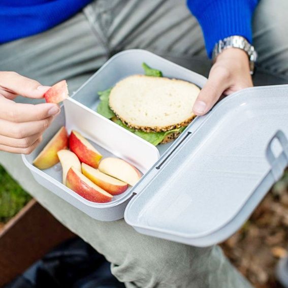 三段仕切り付きスリム弁当箱