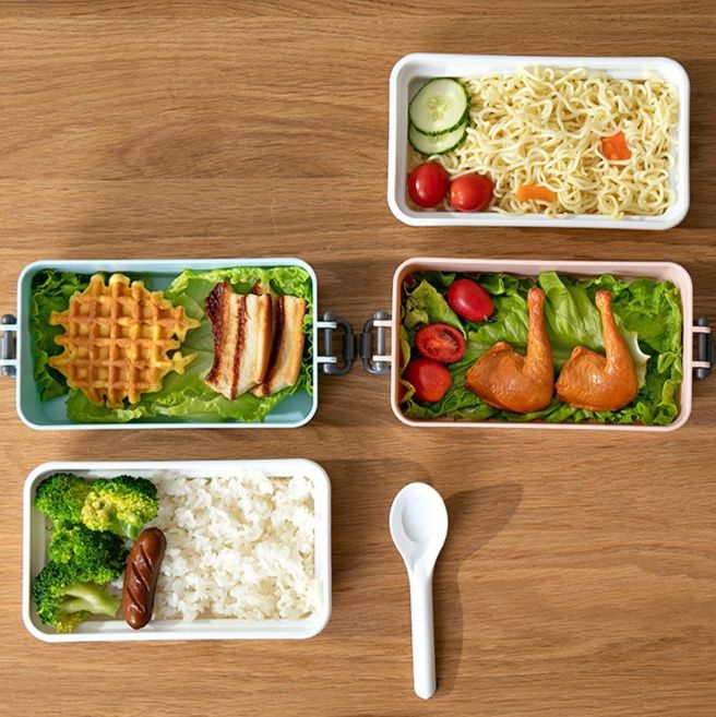 持ち手付き二段式ランチボックス