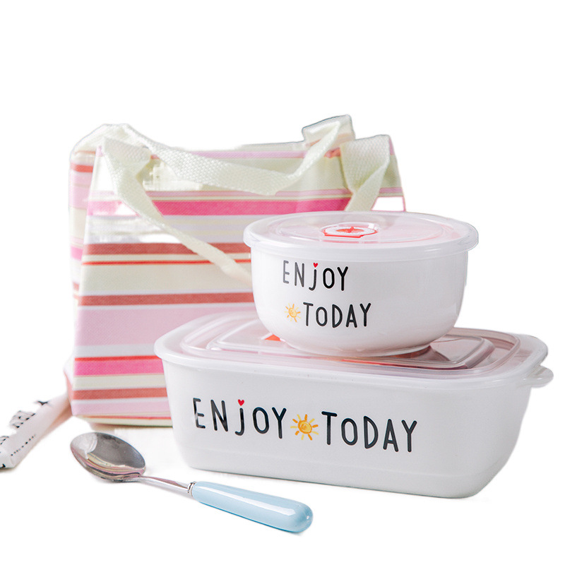 三段仕切り付きコンパクト弁当箱