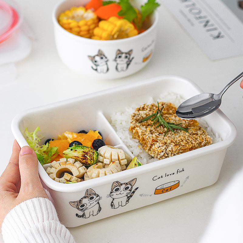 可愛い猫柄仕切り付きレンジ対応弁当箱