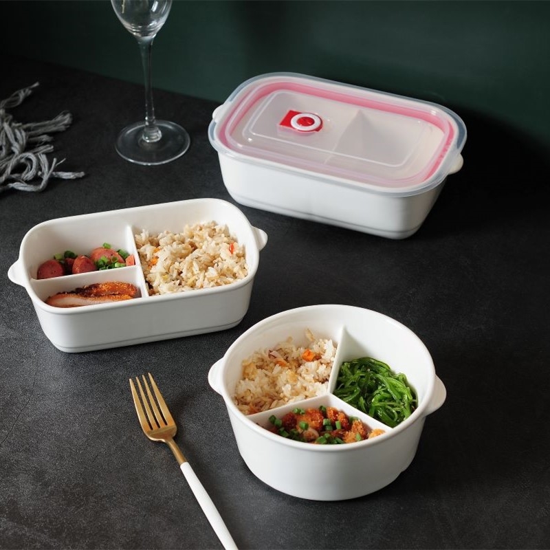 三段仕切り付き電子レンジ対応弁当箱