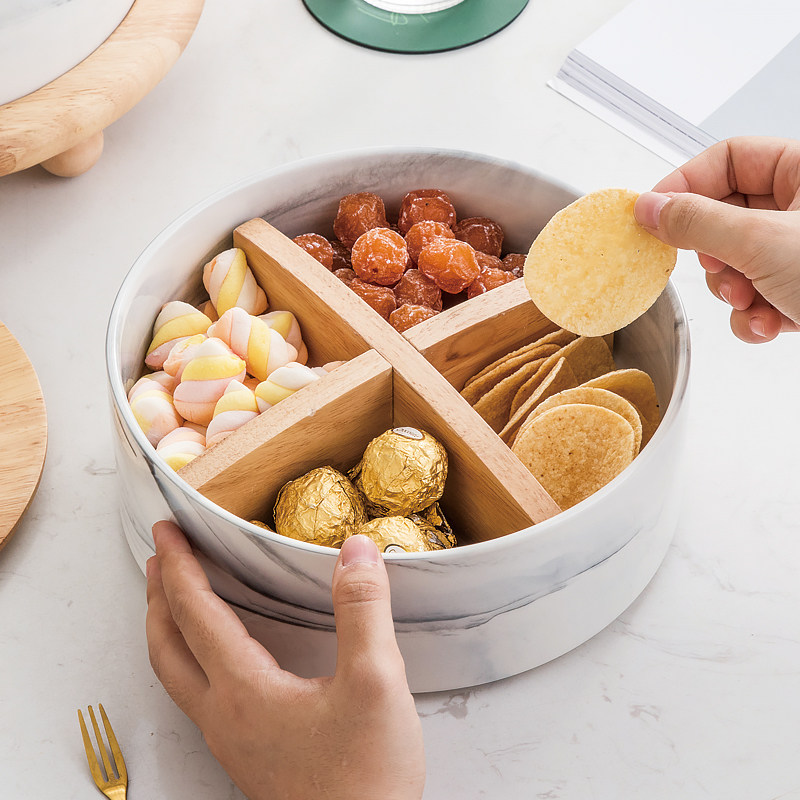 仕切り付き円形お菓子収納容器