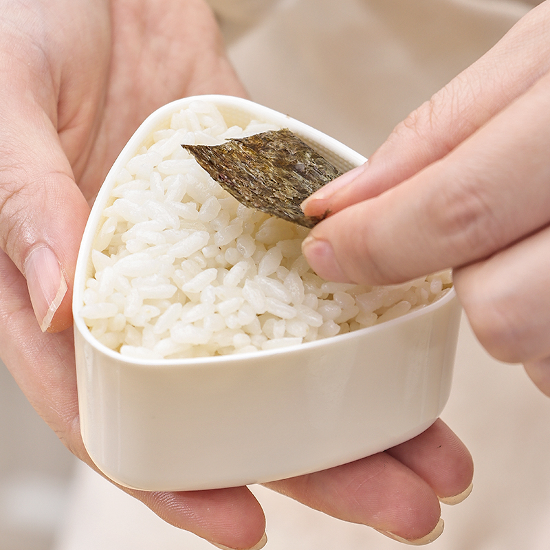 三角形コンパクト弁当箱