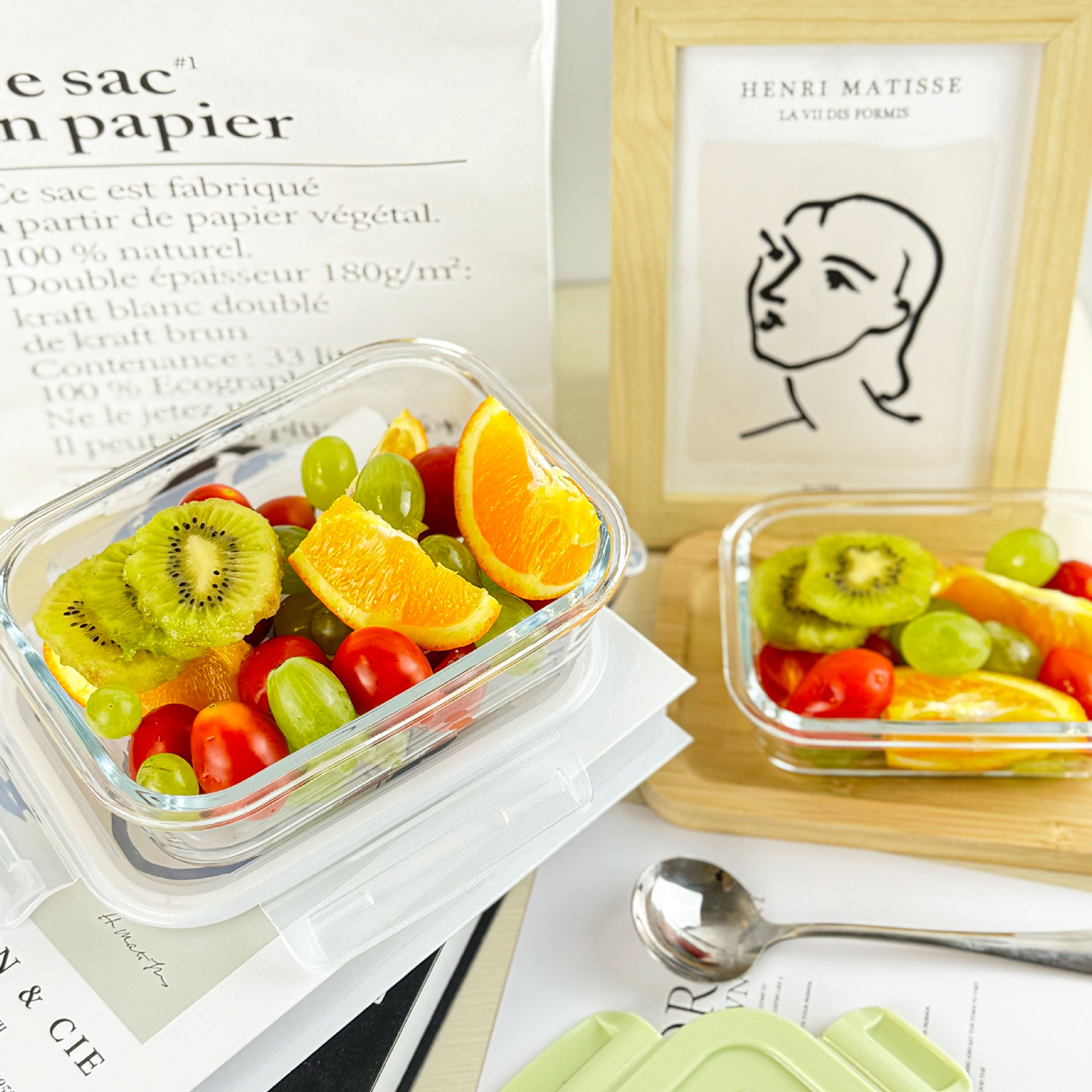 耐熱ガラス製密閉ロック式弁当箱