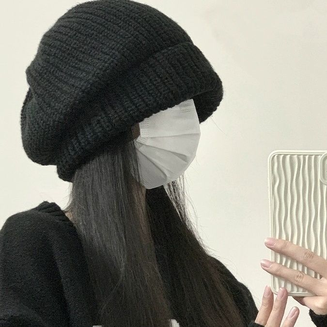 ベレー帽 ふんわり編み目ウール製ベレー帽