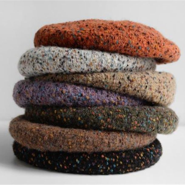 ニット素材 カラフル織り込みベレー帽 女性用 レトロ風