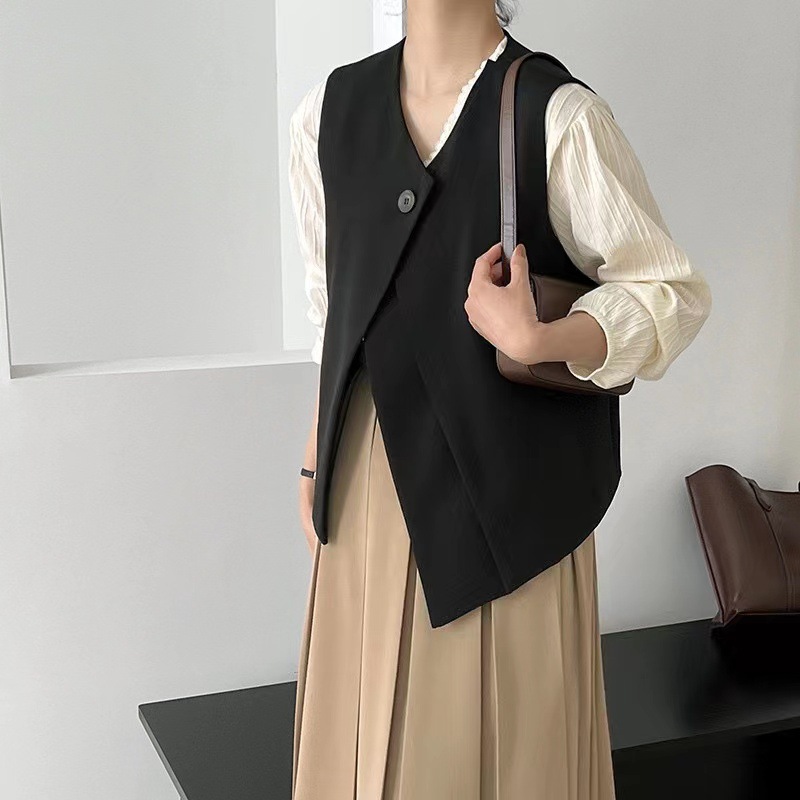ベスト アシンメトリーデザイン重ね着ジレ