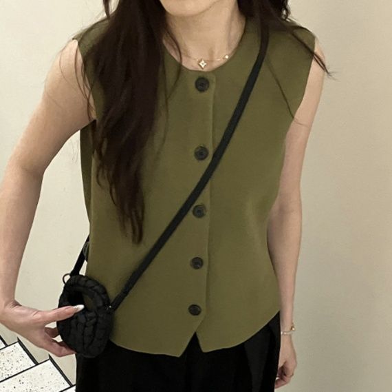 ベスト シンプル前開きジレ