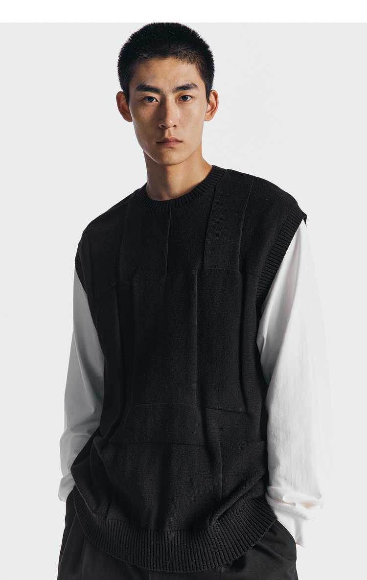 ベスト モダン立体縫製ニットベスト