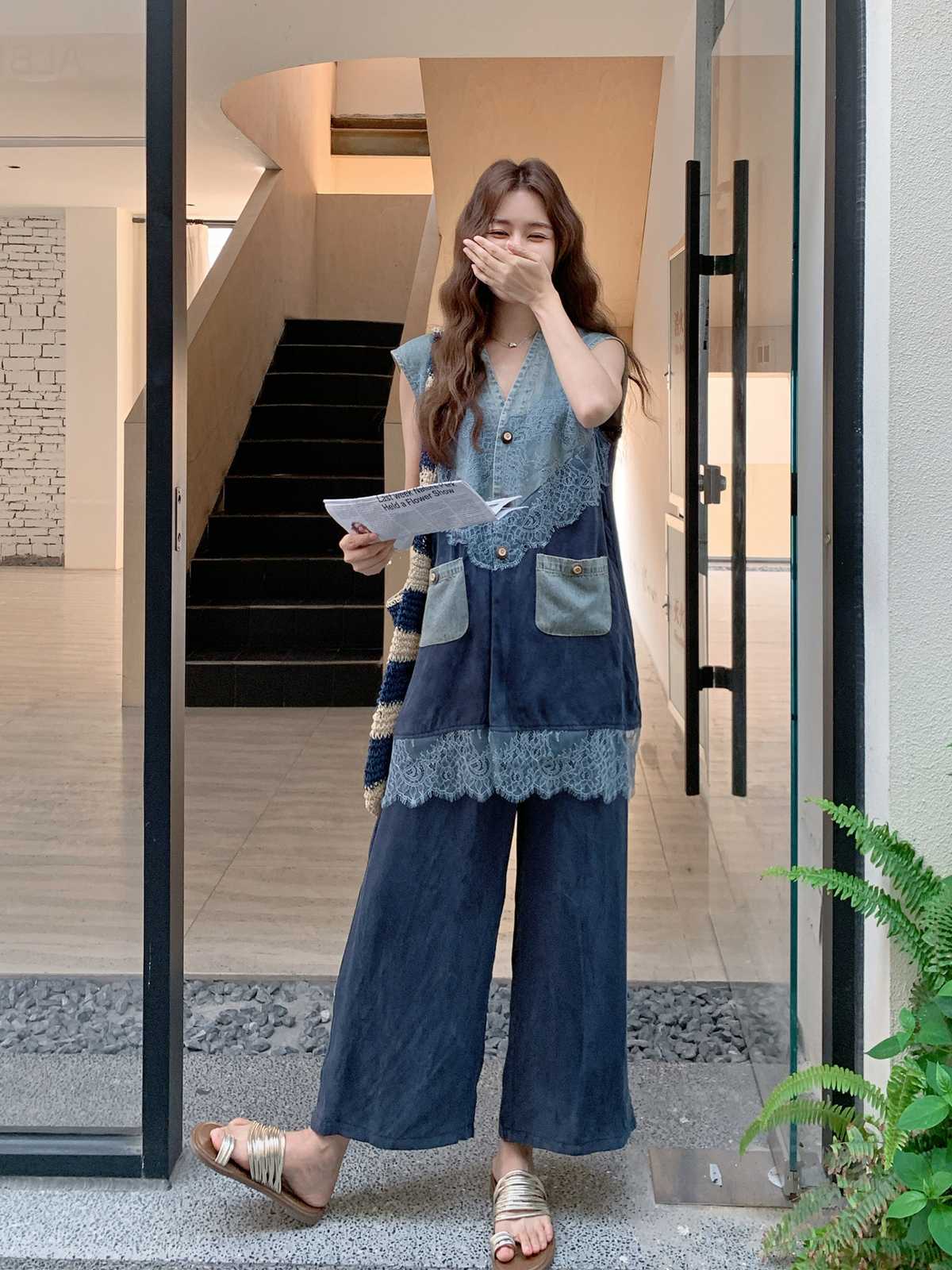 ベスト レース切替ポケット付きロングジレ
