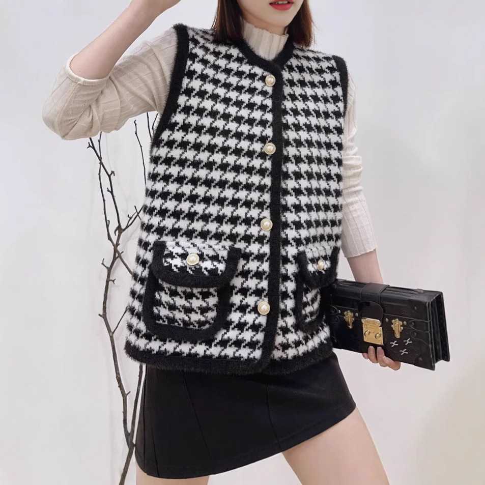 ベスト 千鳥格子柄のふわもこジレ