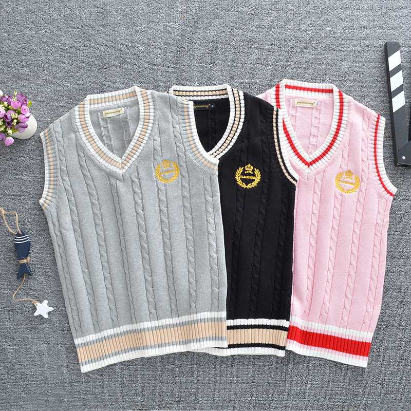 ベスト 縄編み装飾アカデミックベスト