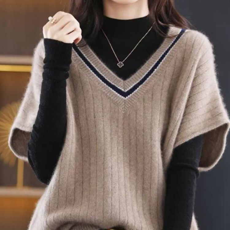 Vネックゆったりニットベスト