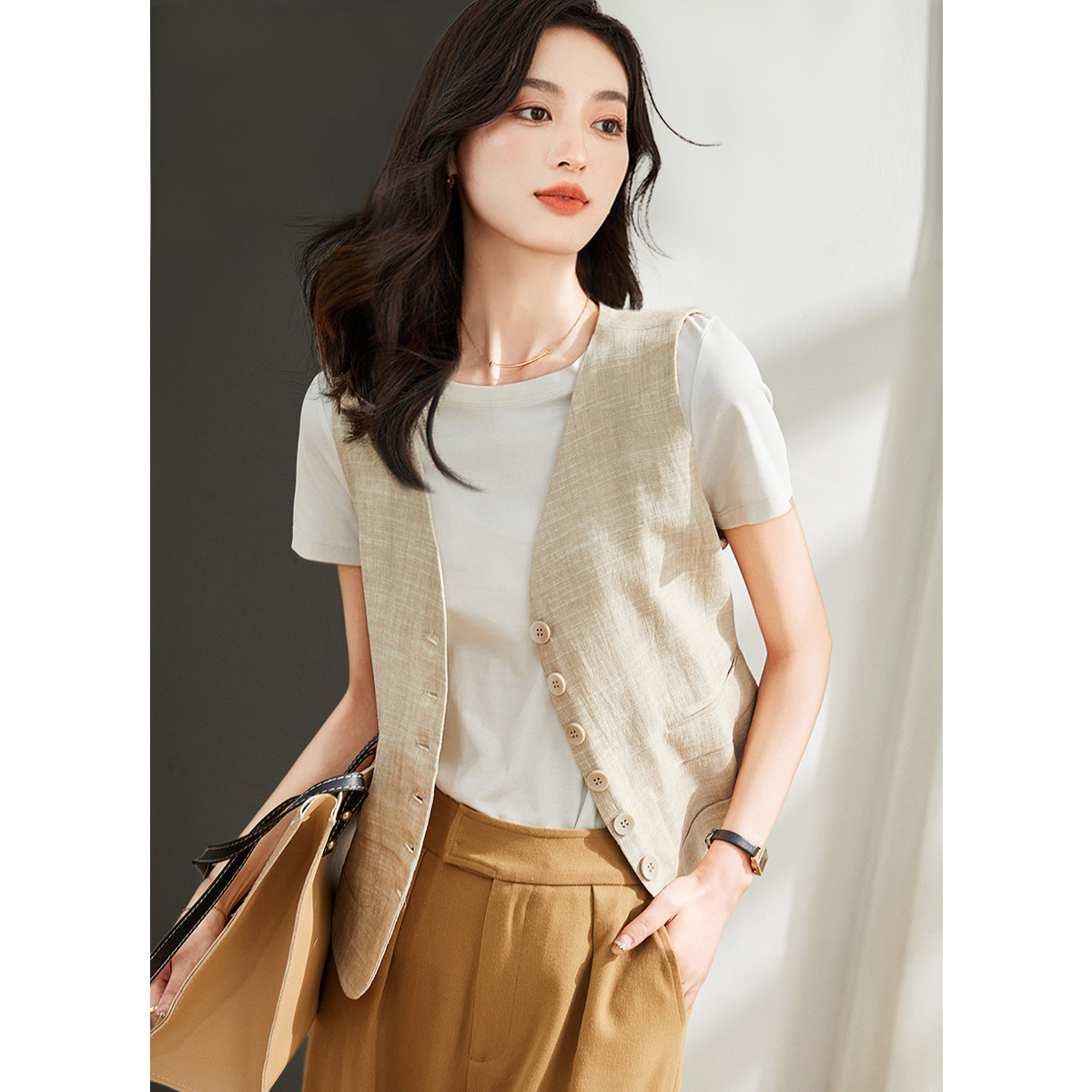 ベスト 麻混フロントボタンジレ