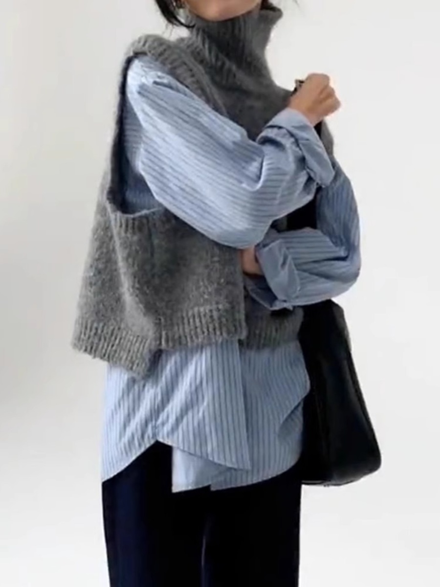 ふんわり質感タートルネックニットベスト