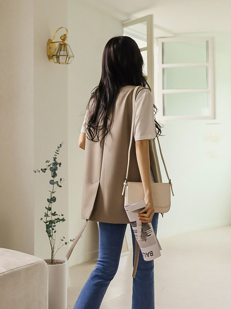 すっきりシルエット 上品ロングベスト