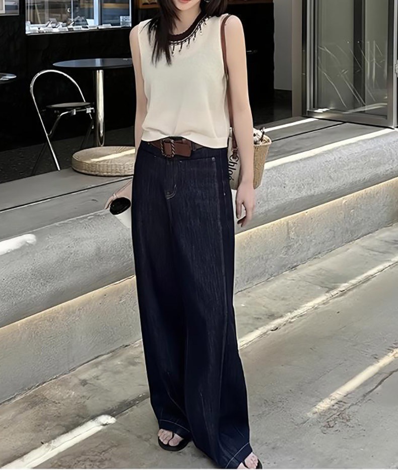 ベスト 装飾貝殻付き優美ニットベスト