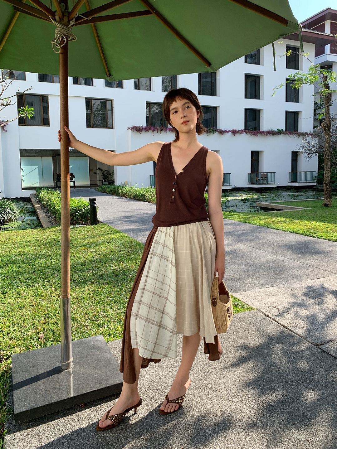 ベスト 優美な装いノースリーブニットベスト